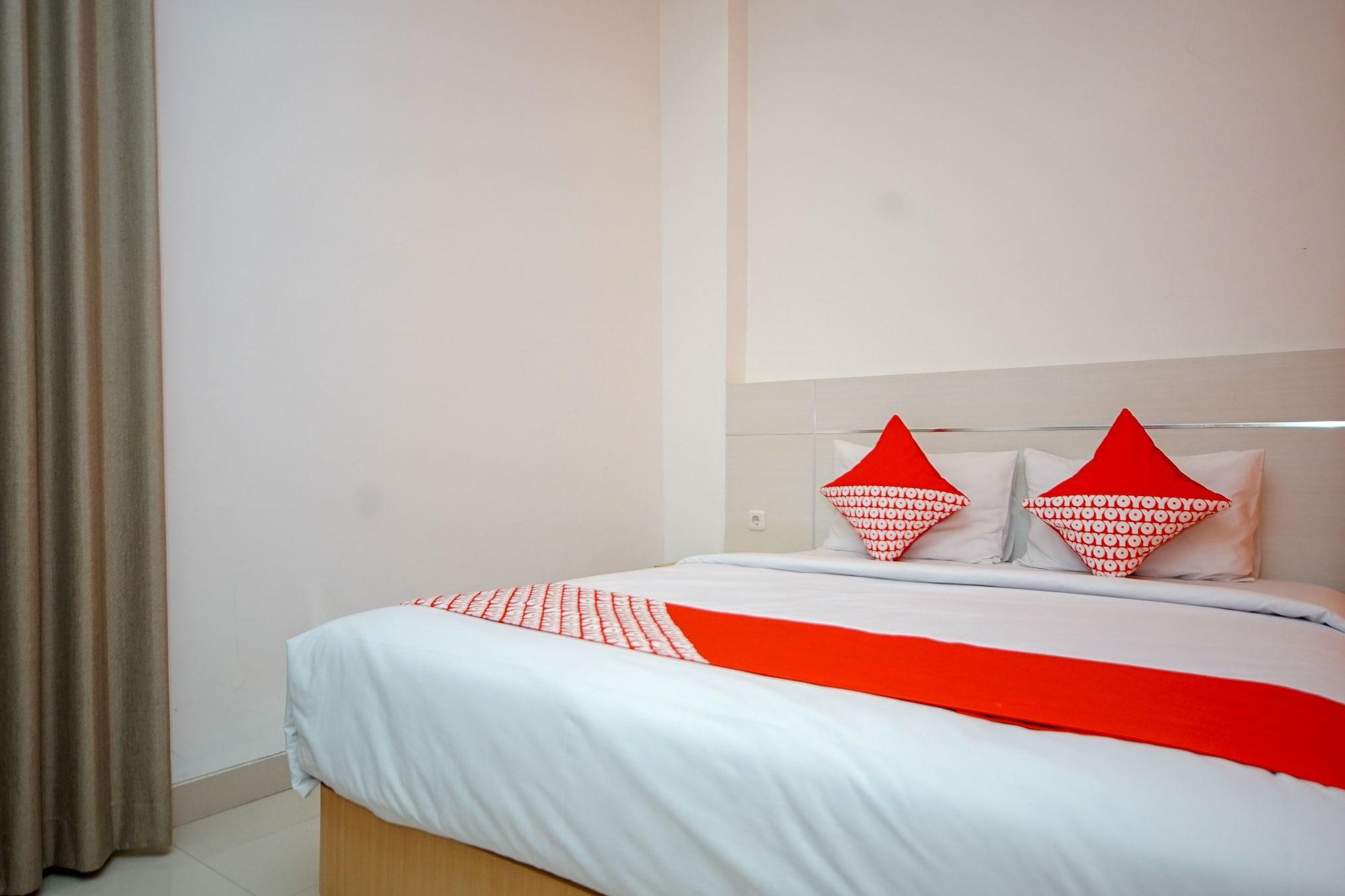 โอโย 344 Kr โฮเต็ล Hotel ปาเลมบัง ภายนอก รูปภาพ