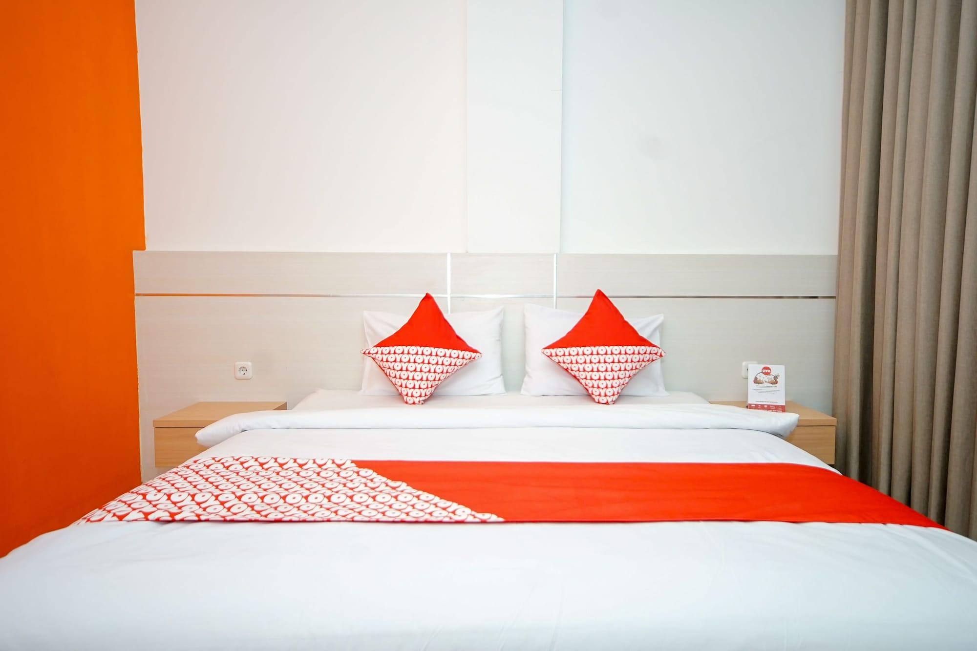 โอโย 344 Kr โฮเต็ล Hotel ปาเลมบัง ภายนอก รูปภาพ