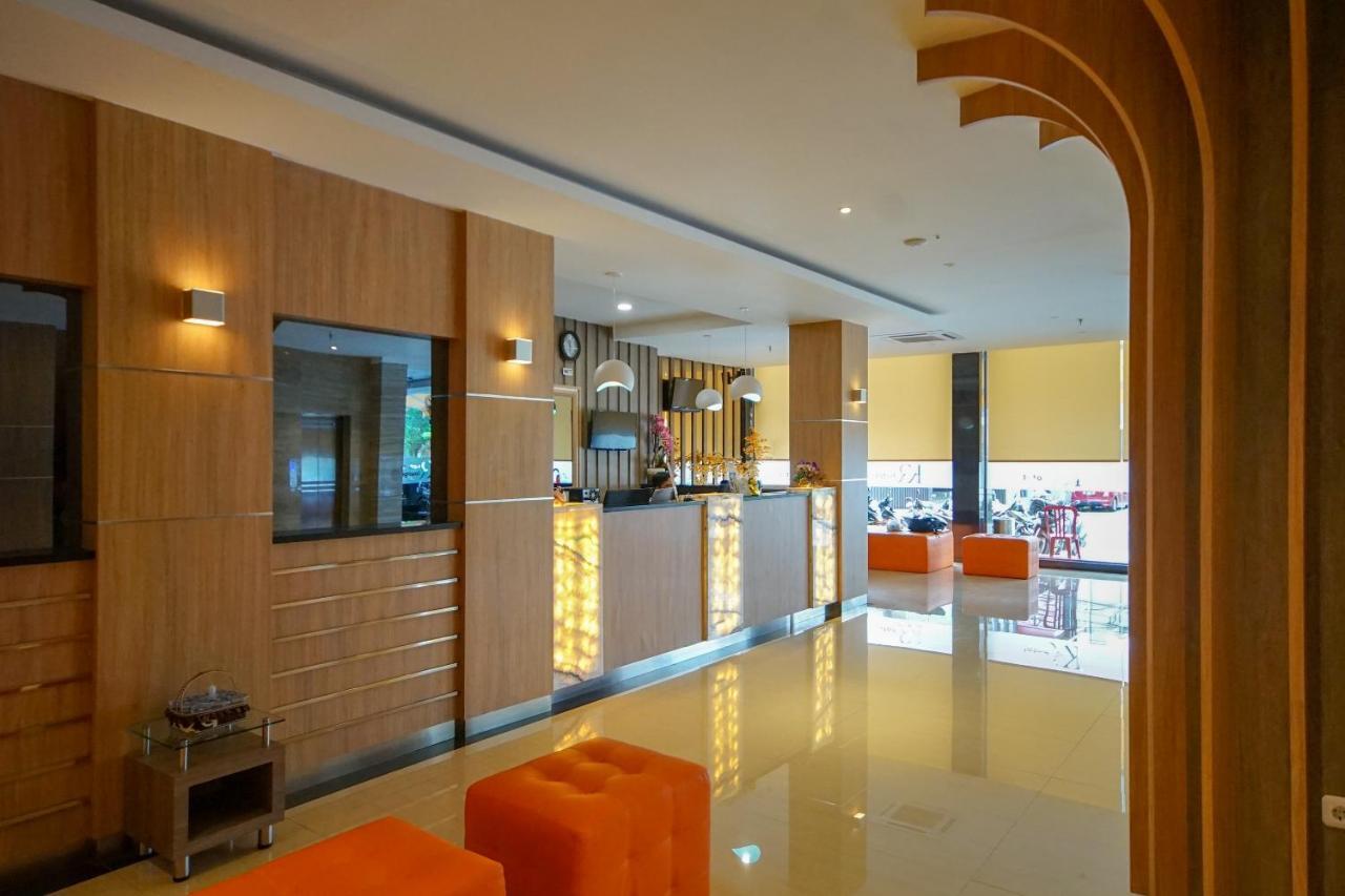 โอโย 344 Kr โฮเต็ล Hotel ปาเลมบัง ภายนอก รูปภาพ