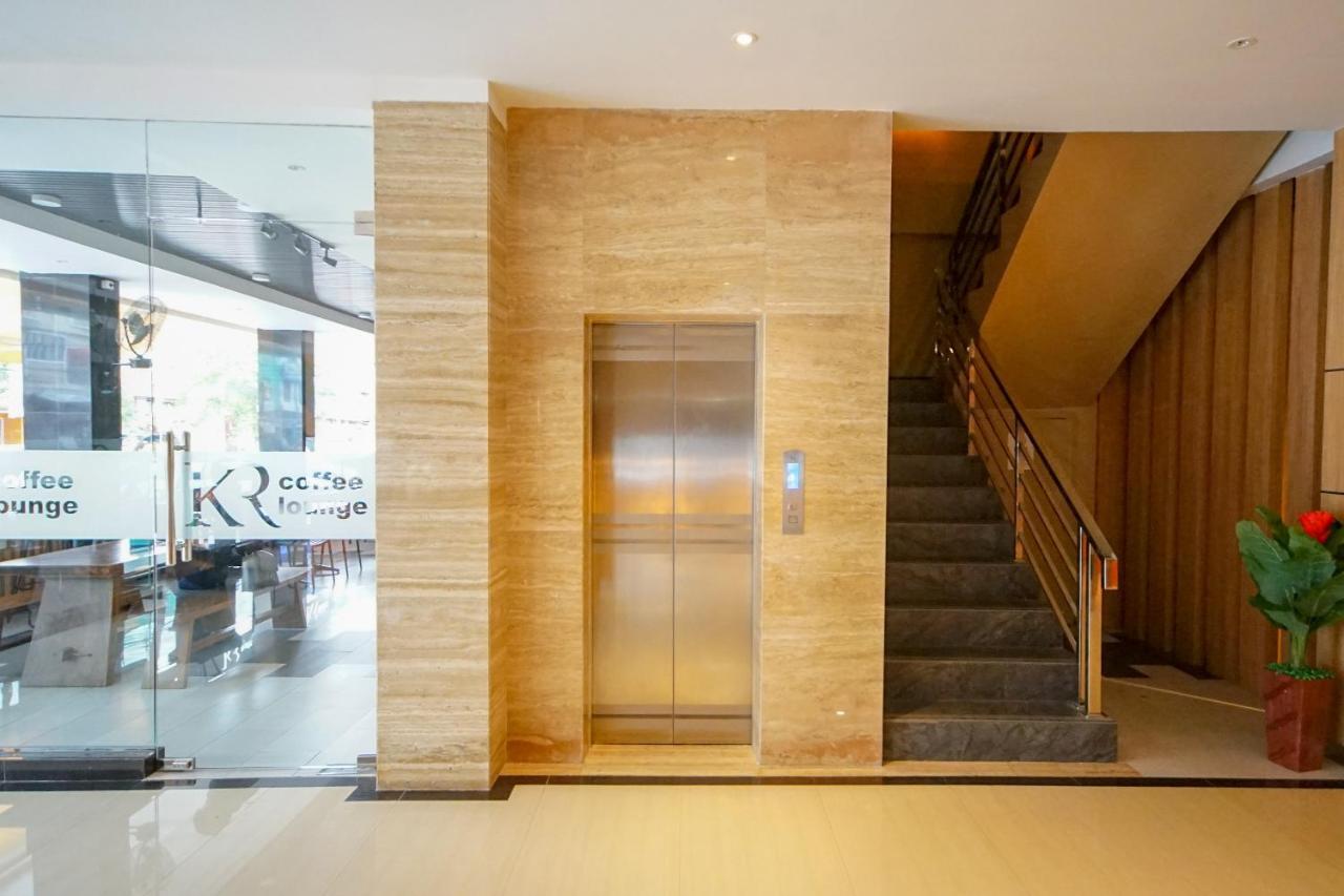 โอโย 344 Kr โฮเต็ล Hotel ปาเลมบัง ภายนอก รูปภาพ