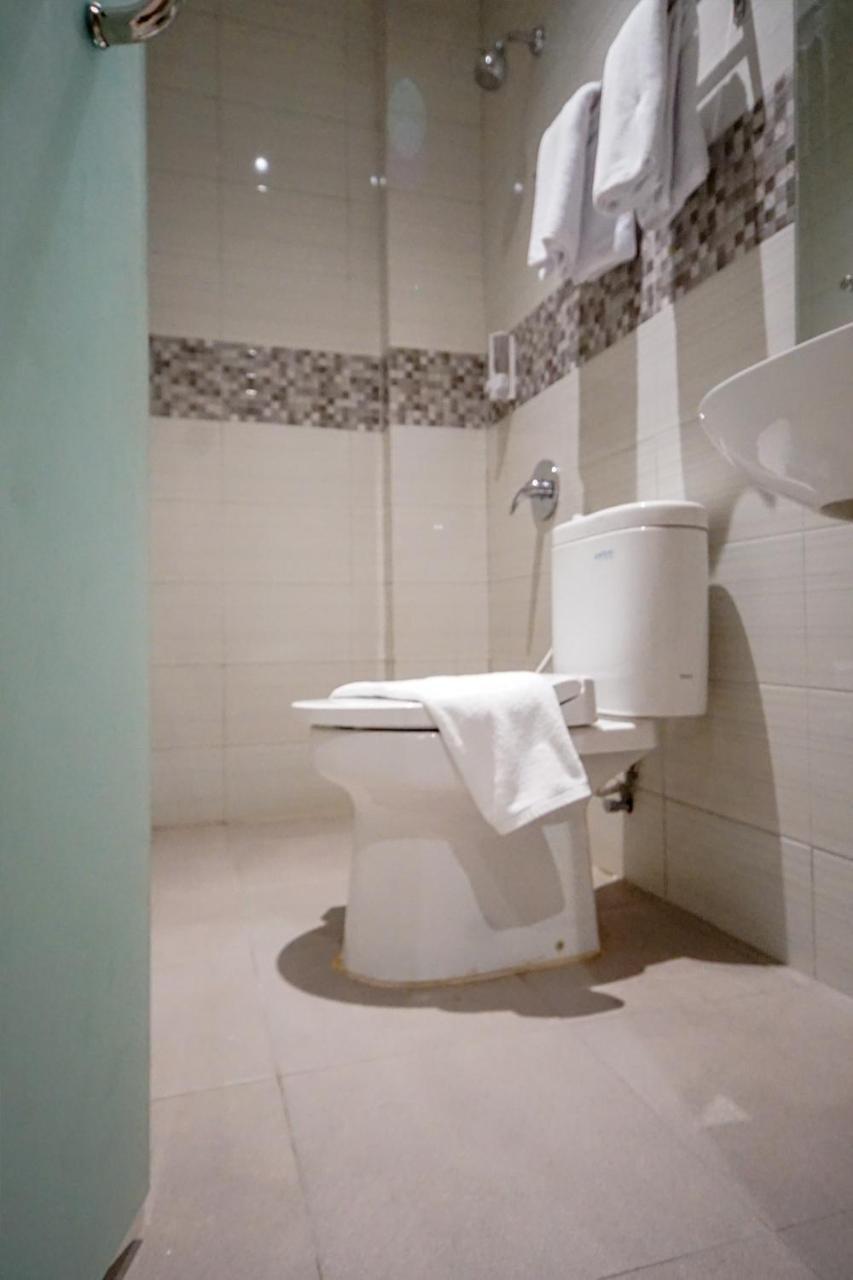 โอโย 344 Kr โฮเต็ล Hotel ปาเลมบัง ภายนอก รูปภาพ