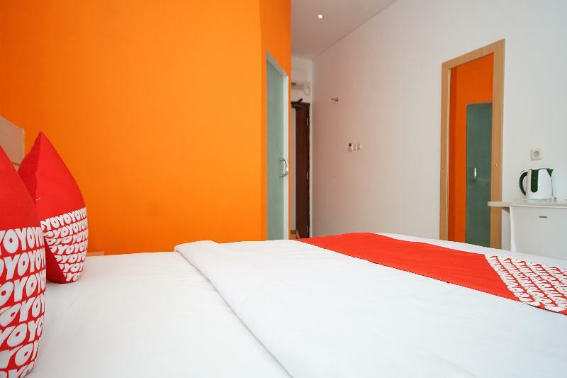 โอโย 344 Kr โฮเต็ล Hotel ปาเลมบัง ภายนอก รูปภาพ