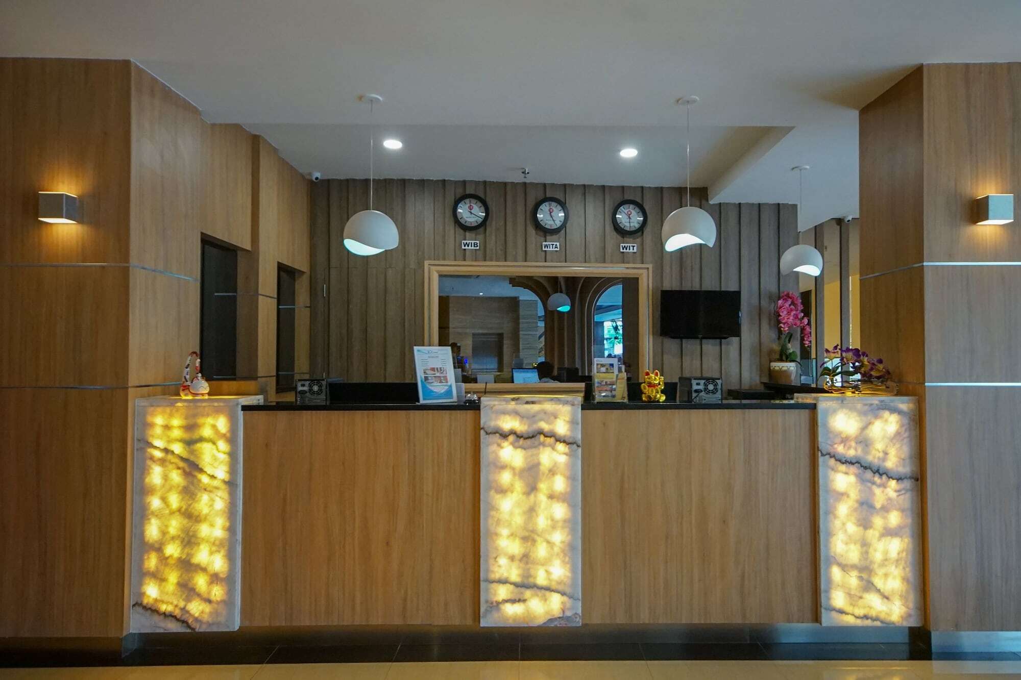 โอโย 344 Kr โฮเต็ล Hotel ปาเลมบัง ภายนอก รูปภาพ